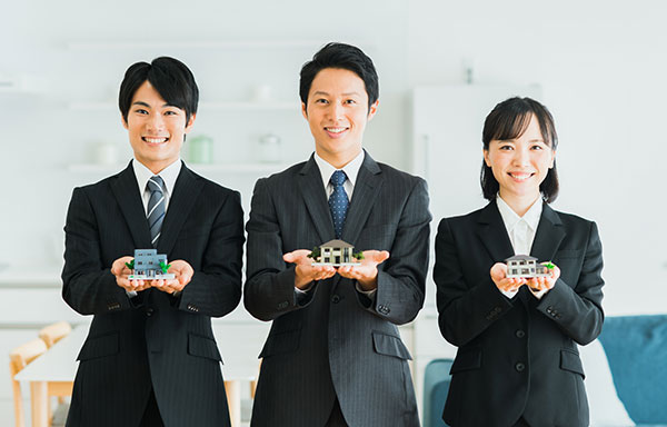 業界歴12年以上ベテランスタッフが対応